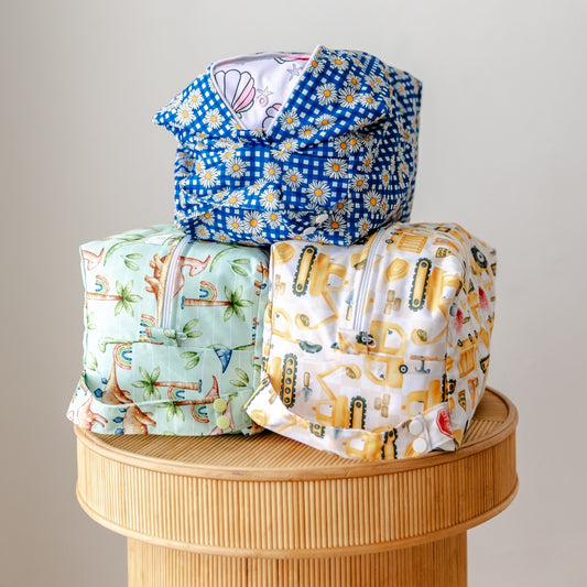 Bear & Moo Reusable Nappy Pod in Stop for Construction