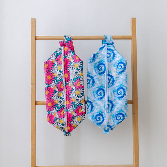 Bear & Moo Nappy Pod in Retro Daisies print