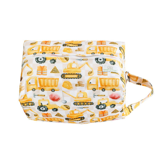 Bear & Moo Reusable Nappy Pod in Stop for Construction