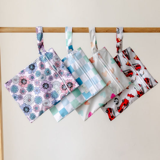 Medium Wet Bag | Coastal Checks